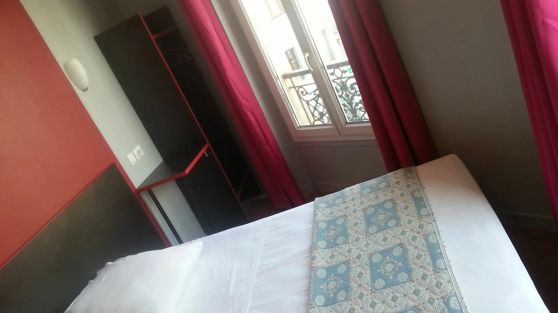 Hotel Hipotel Bastille Saint Antoine 3*