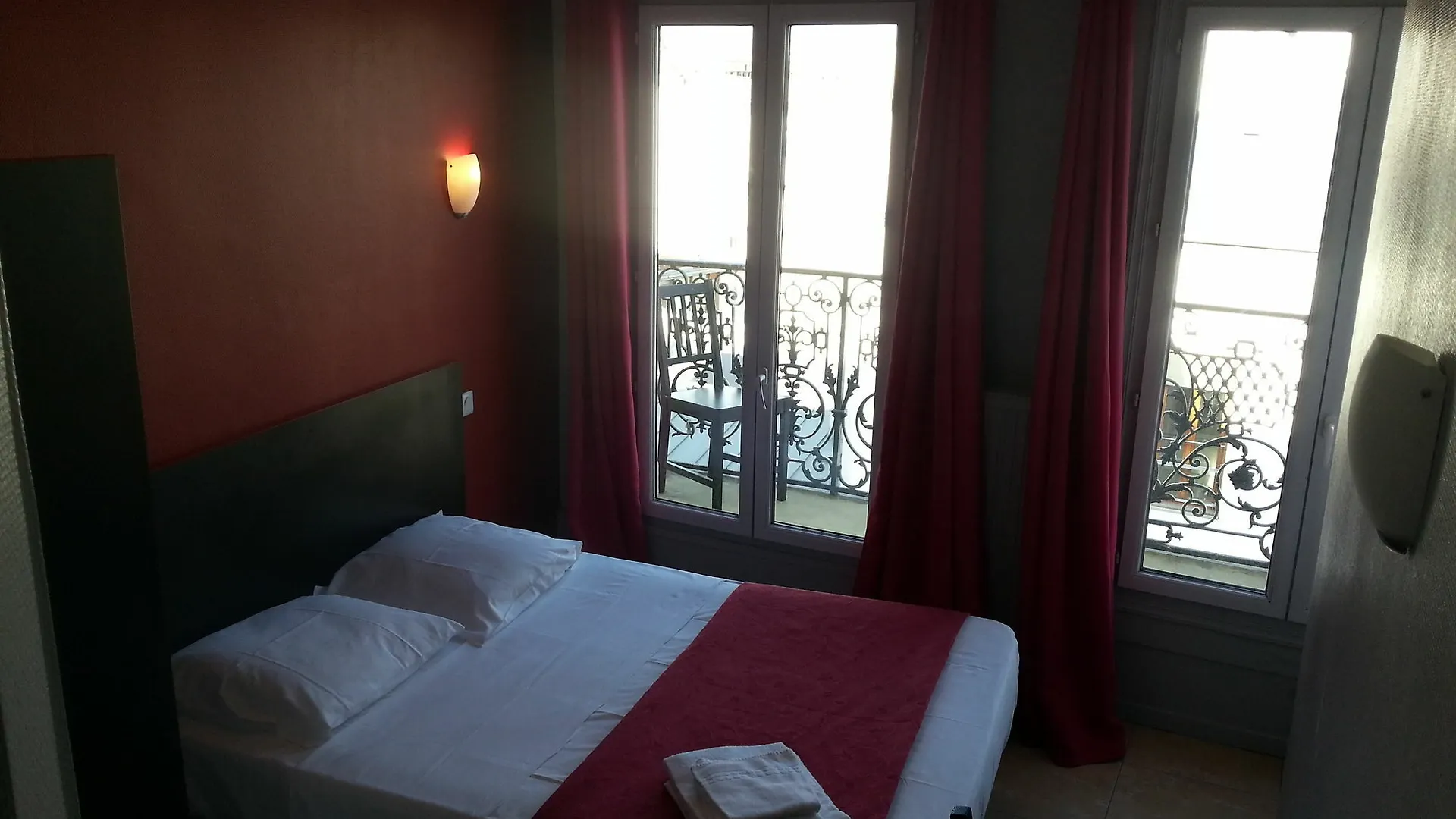 Hipotel Bastille Saint Antoine 3* Paris