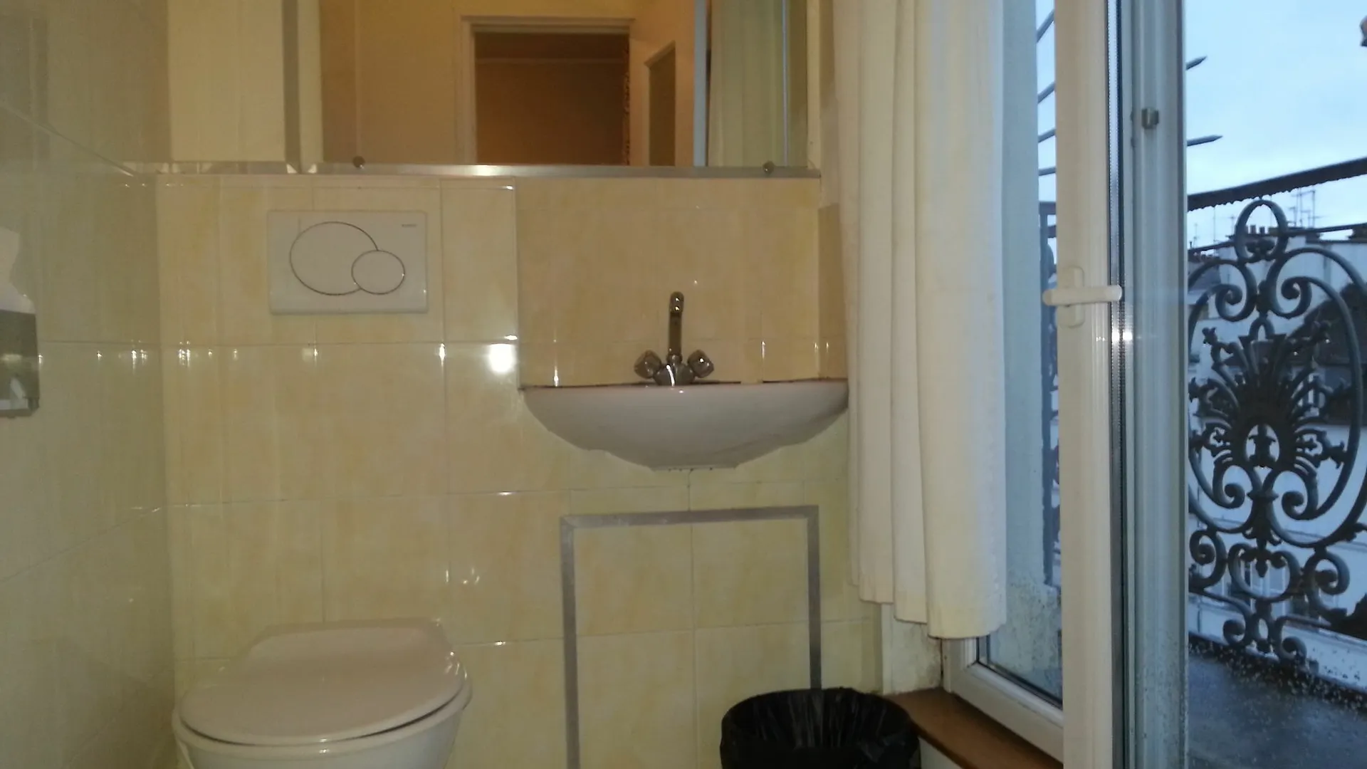 Hotel Hipotel Bastille Saint Antoine 3*